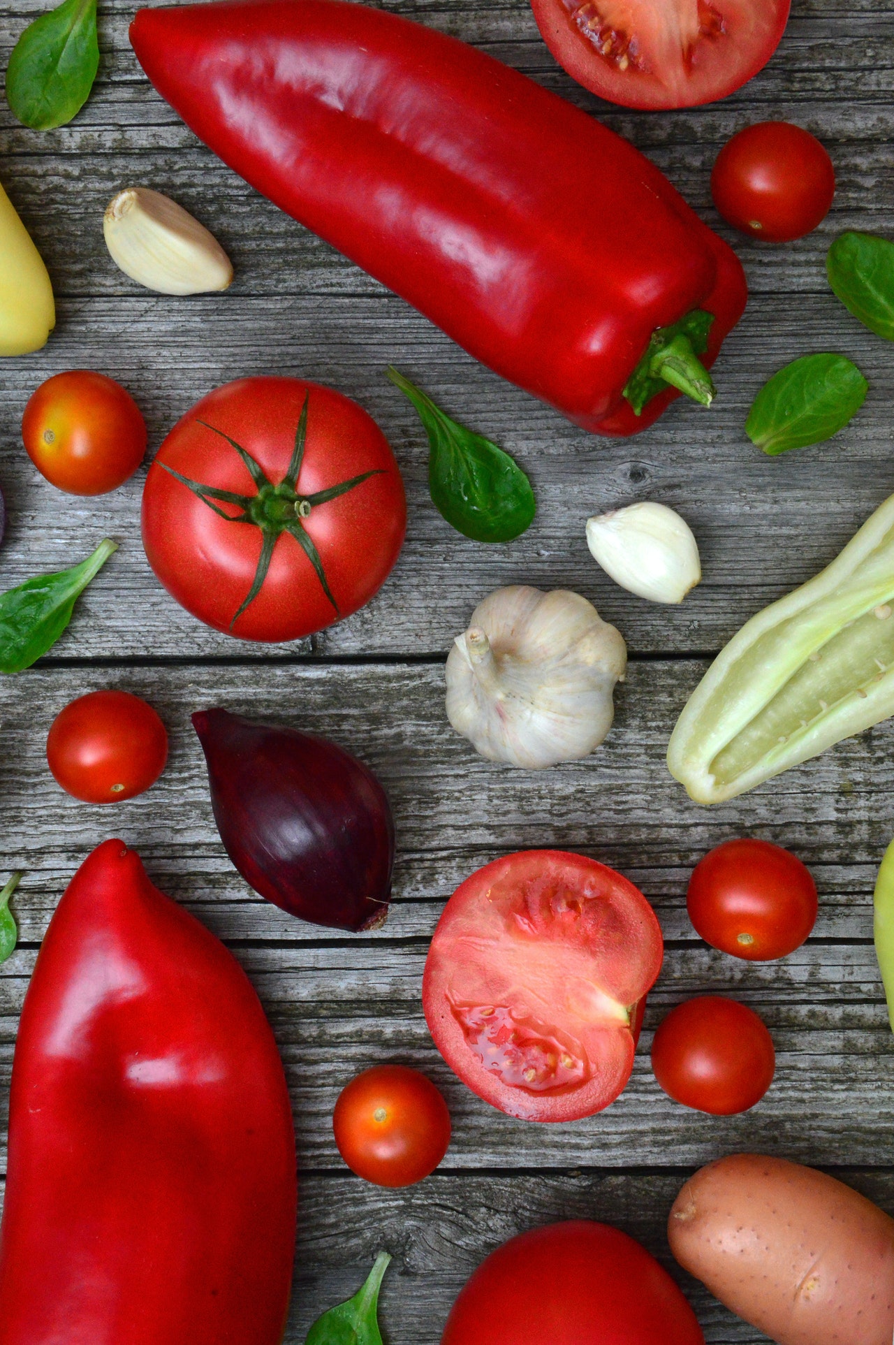 tomatoes, garlic and chilis